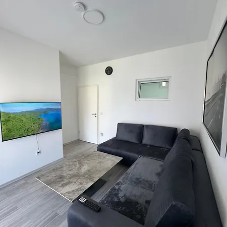 Am Gustav-luebcke Museum - Hbf *