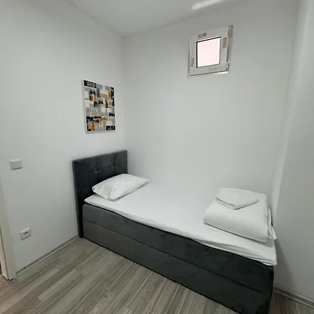 Am Gustav-luebcke Museum - Hbf Lägenhet *